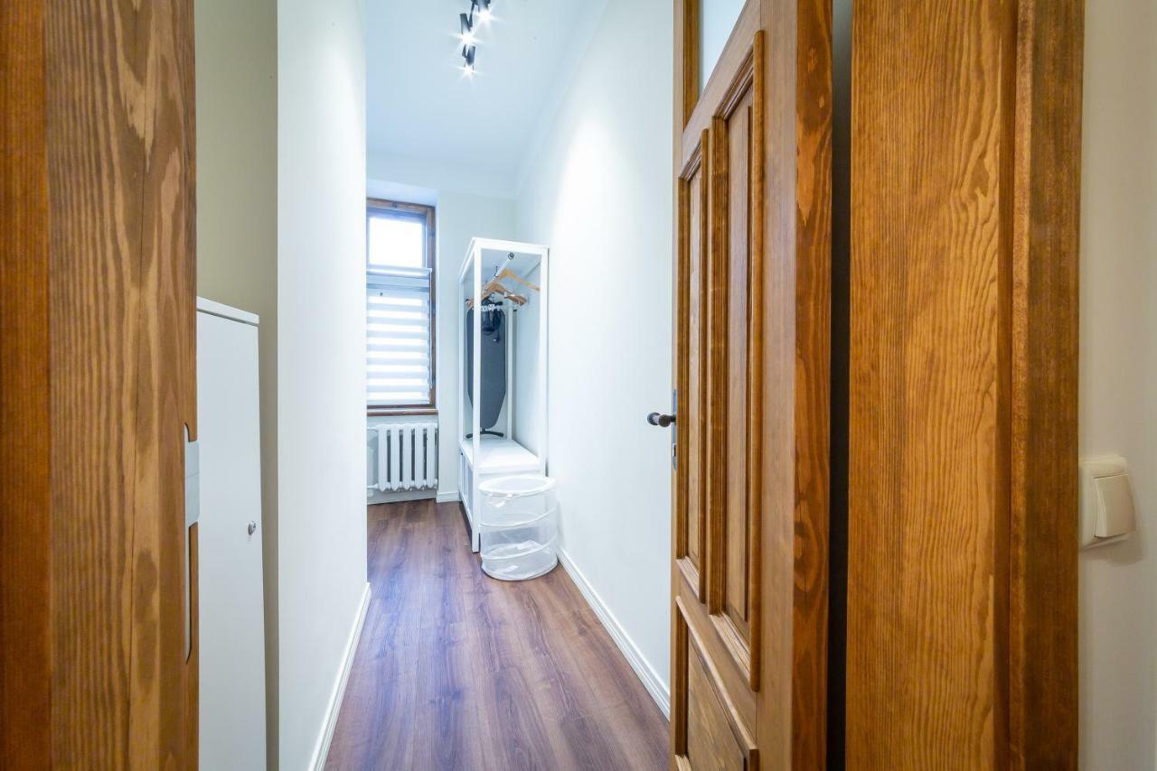 Stories Writer'S Ap 40Sqm Renovated Free Parking Διαμέρισμα Ρίγα Εξωτερικό φωτογραφία
