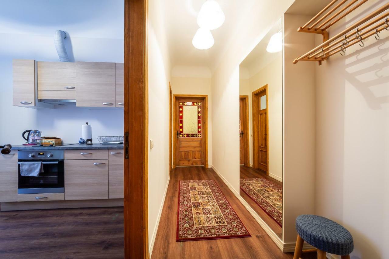 Stories Writer'S Ap 40Sqm Renovated Free Parking Διαμέρισμα Ρίγα Εξωτερικό φωτογραφία
