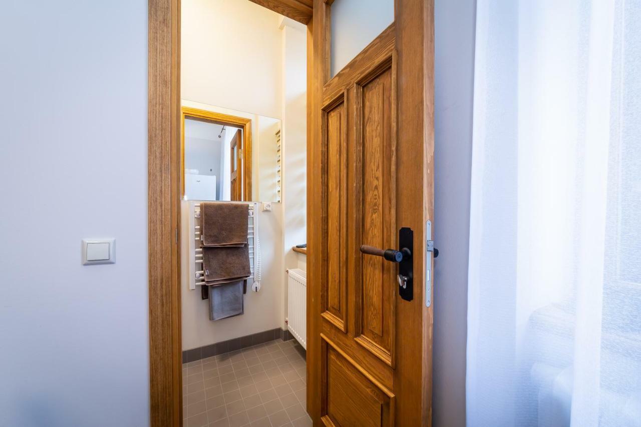 Stories Writer'S Ap 40Sqm Renovated Free Parking Διαμέρισμα Ρίγα Εξωτερικό φωτογραφία